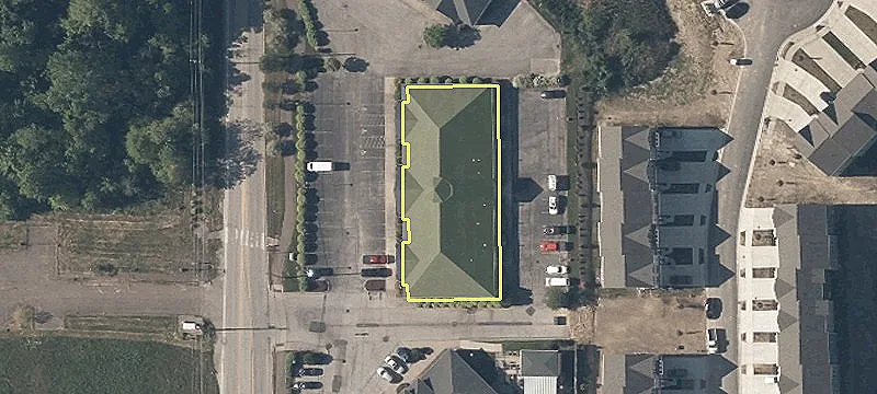 Multi-Tenant Investment Property For Sale