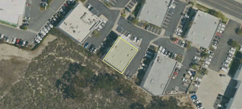 High-Image Free Standing Building