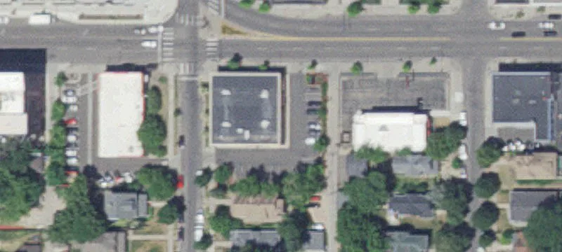 Uptown Minneapolis Retail Center