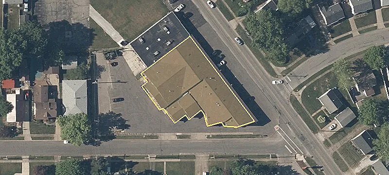 Retail Space in Cuyahoga Falls