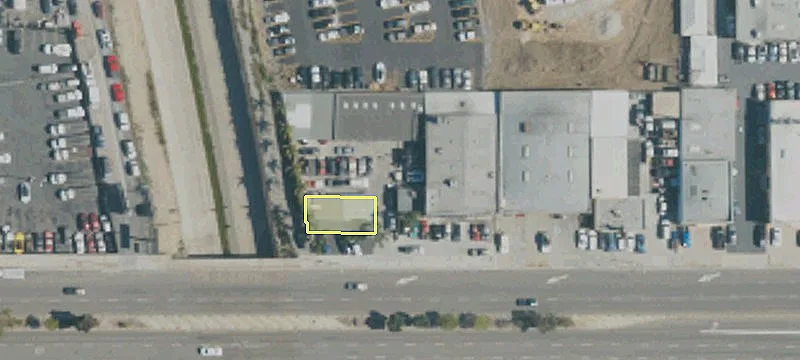 Freestanding Warehouse Building For Sale