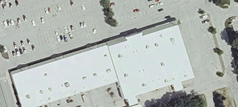 Retail Space in Shaw’s Plaza