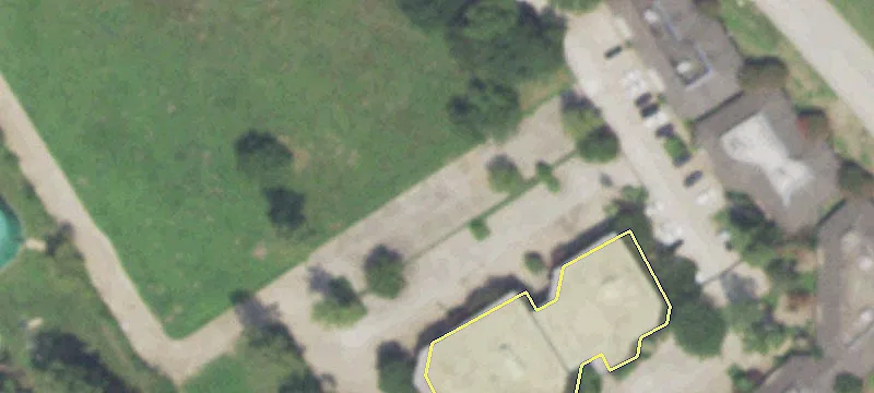 Versatile Commercial Building Near FM 1960
