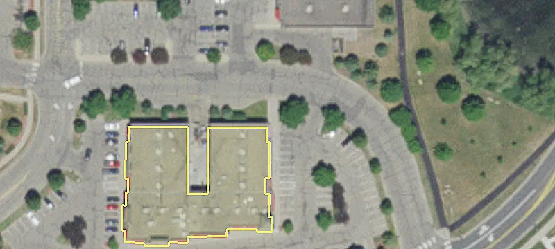Retail Space in Heritage Commons