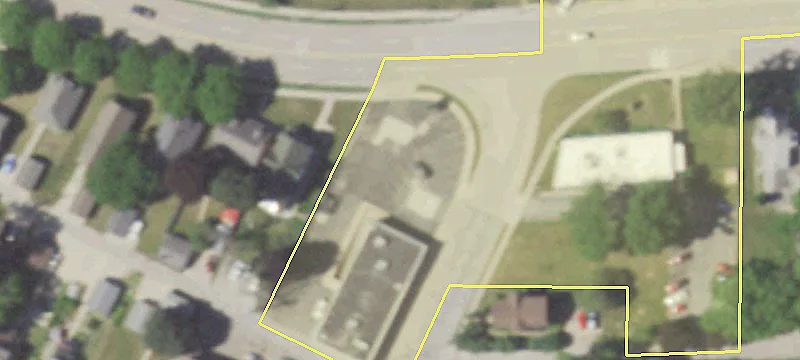 Green Bay Retail/Restaurant Opportunity