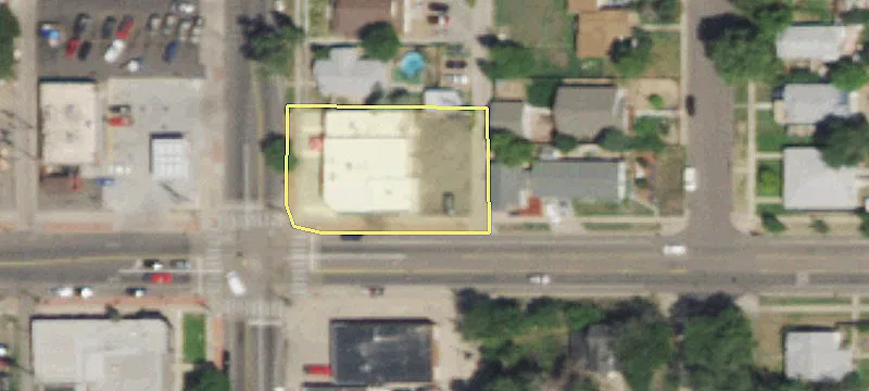 Retail Space in Barnum Neighborhood