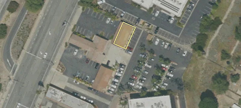 Retail Space Available For Rent