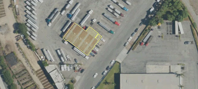 Carson Land with Metal Structure