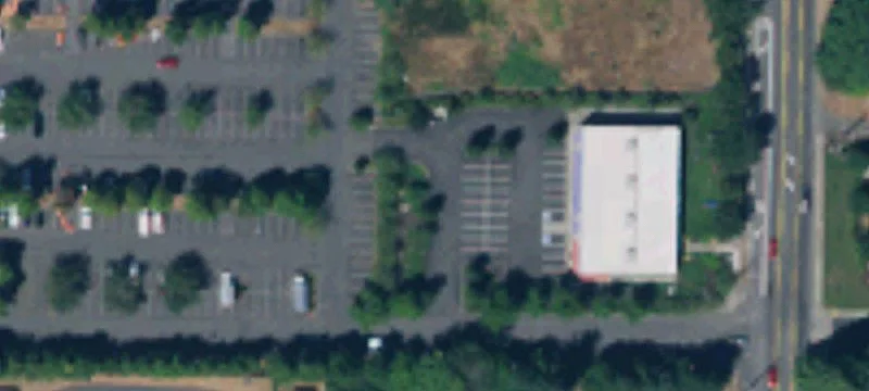 Retail Space in Prime Location