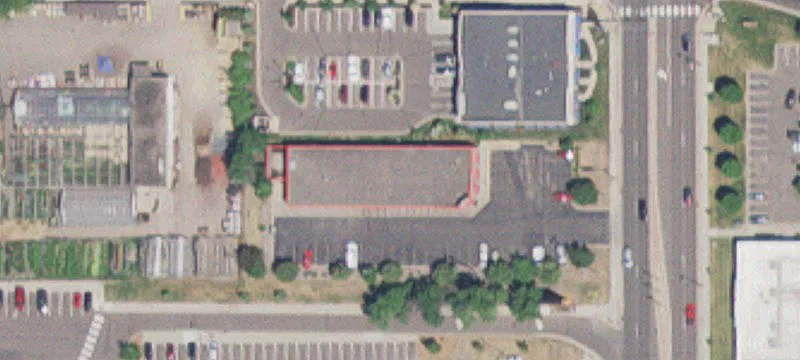 Retail Auto Repair Building For Rent