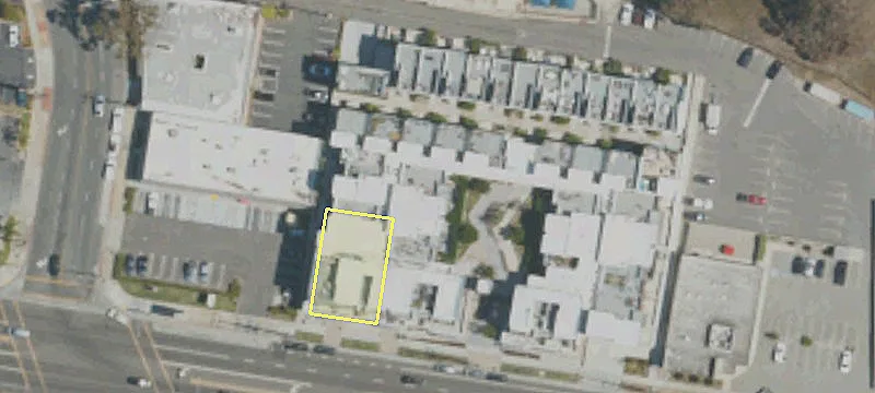 Retail Space in Redondo Beach