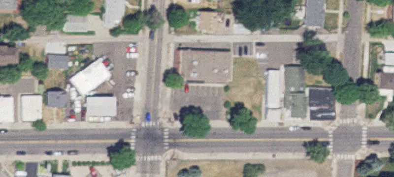 Hopkins Retail Space For Rent