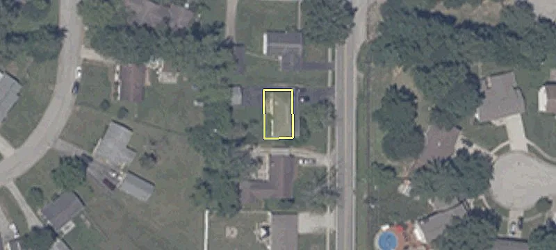 High-Traffic Building Site Available