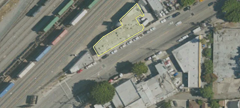 Industrial Property with Secure Yard