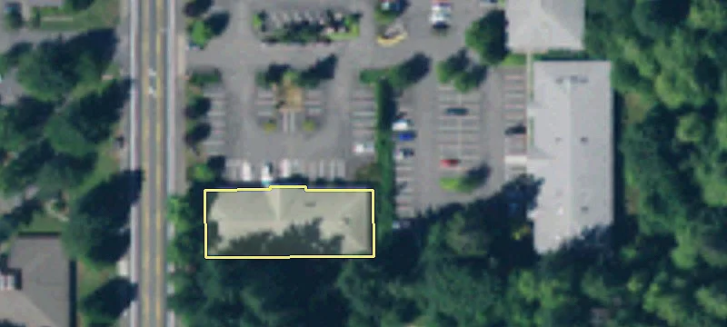 Updated Commercial Space on Yauger