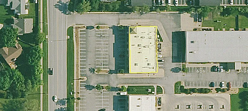 Retail Space in High Occupancy Center
