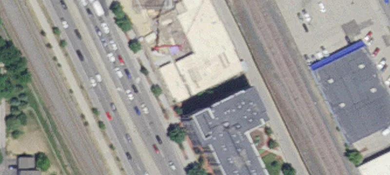Retail Space on Hiawatha Avenue
