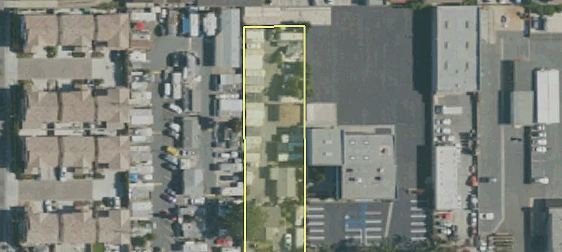 Paramount Warehouse with Fenced Yard