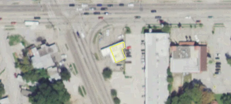 Restaurant Space on Hard Corner