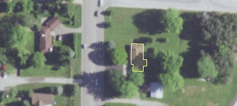 Commercial Land in Growing Area