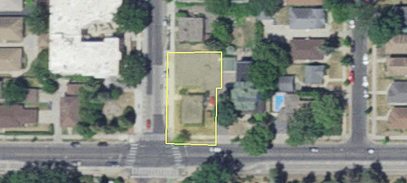 Leased Retail Space Near Bde Mka Ska