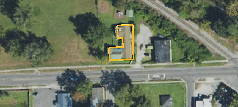 Versatile Commercial Property Near Medical Clinic