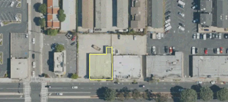 Retail Space Available For Rent