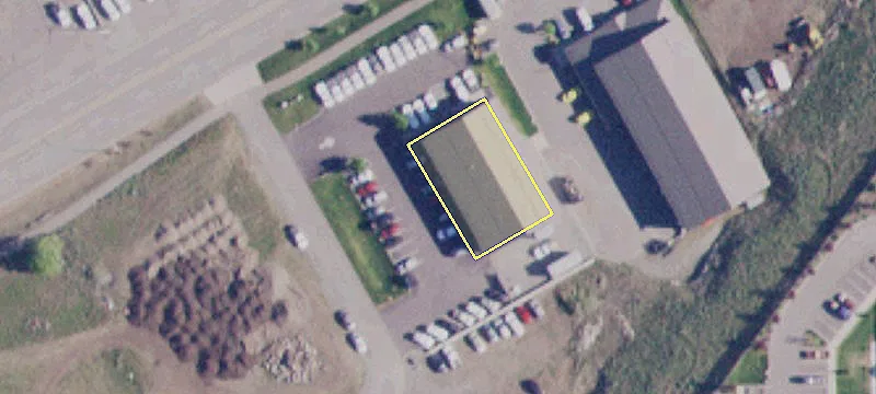 Retail/Industrial Flex Space Available
