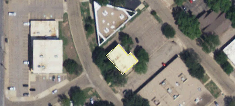 Office Building with Private Parking