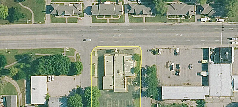 Retail Space Available For Lease