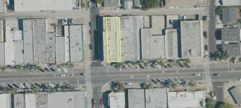 Retail/Manufacturing Building For Sale
