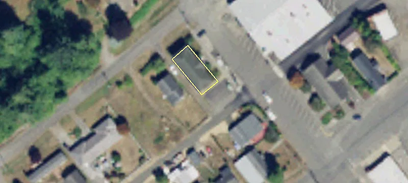 Undeveloped Corner Lot in Tacoma