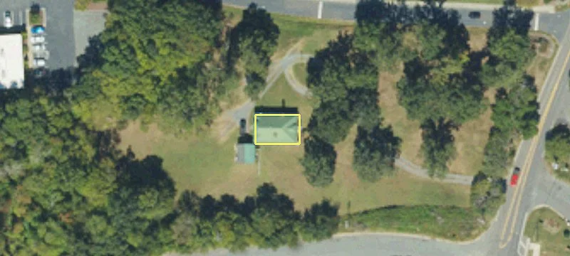 Commercial Land Near Shopping Center