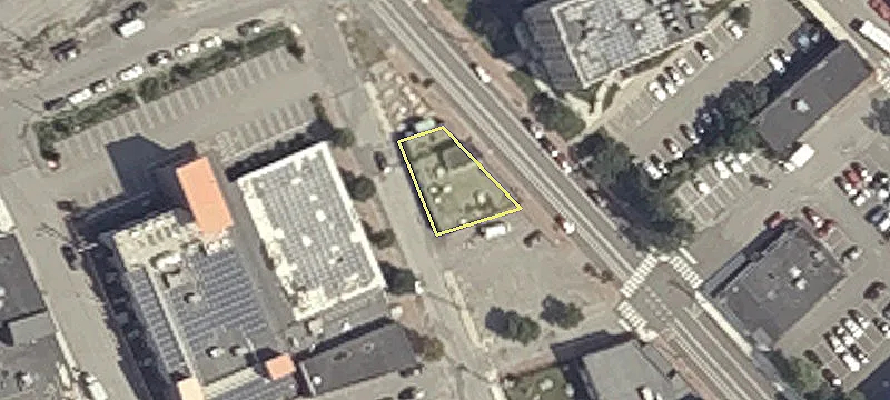 Restaurant Opportunity in Bayside Neighborhood