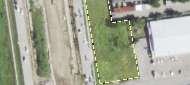Prime Corner Lot on Highway