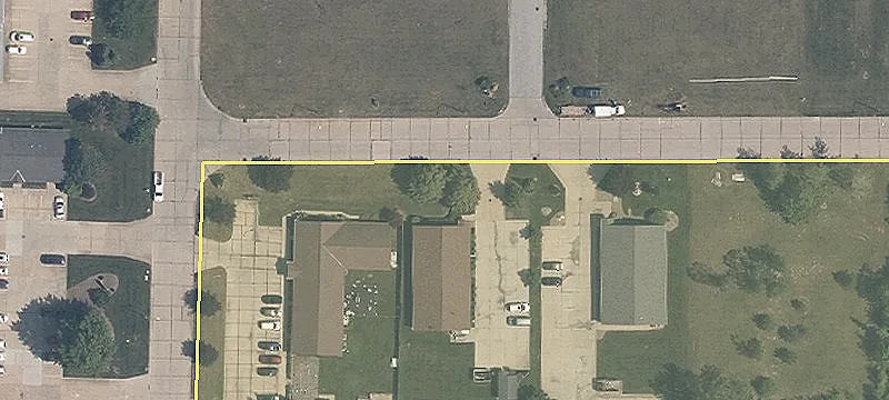 1.37 Acres Zoned B-2