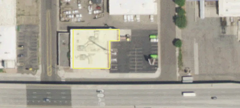 Renovated Flex/Industrial Property For Sale
