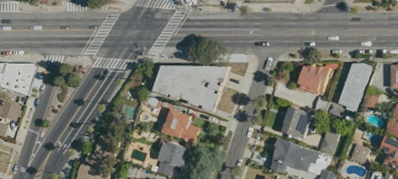 Commerce Warehouse with Fenced Yard