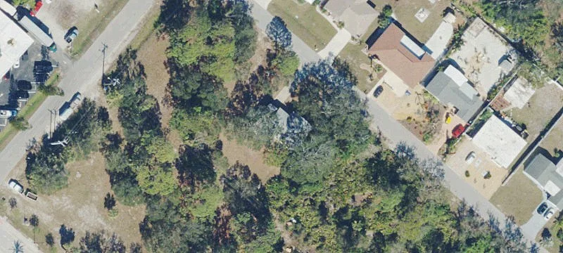 Venice Island Acreage on Trail