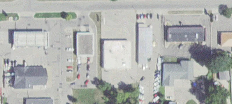 Freestanding Building Near Highway 60