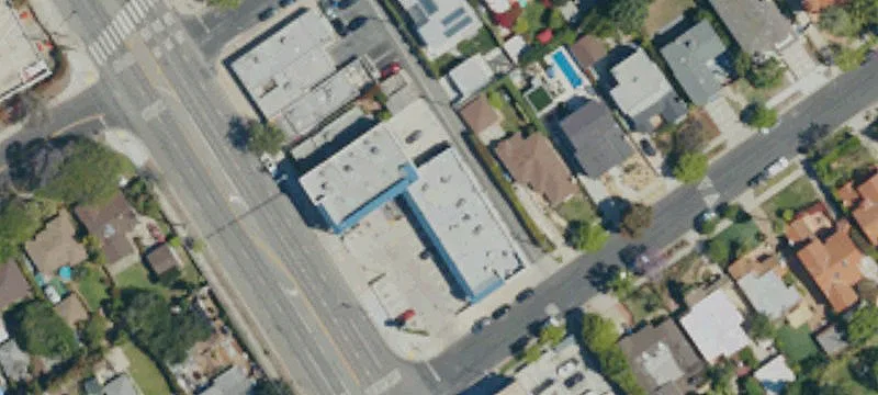 Overland Avenue Retail Space Available