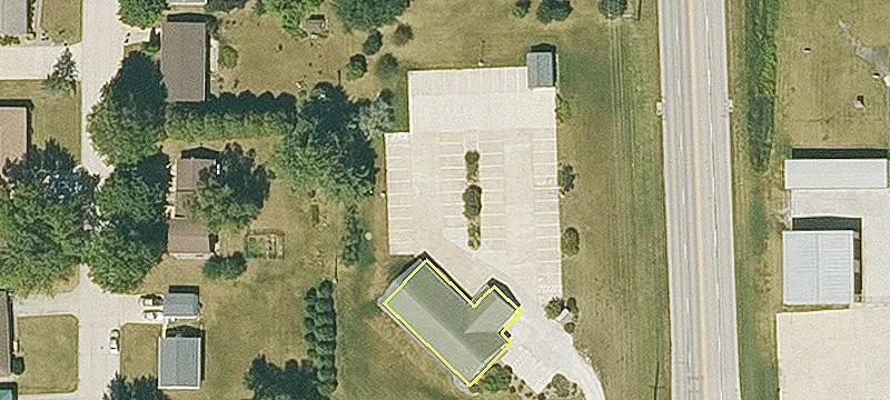 Commercial Lot in Oelwein