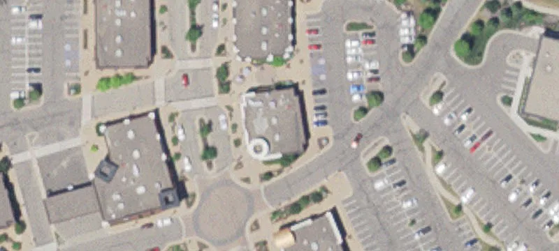 Retail Space in Maple Grove