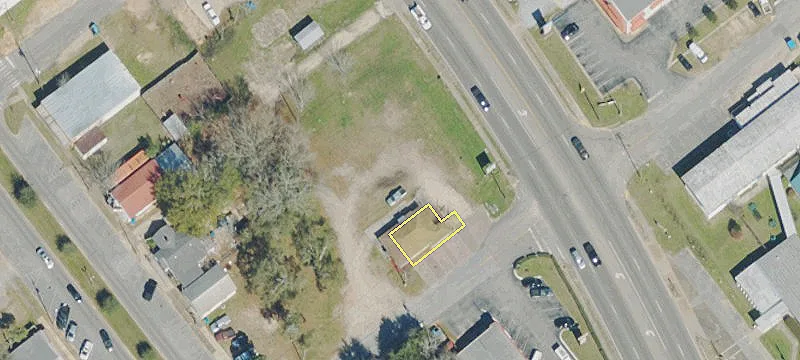 Commercial Land in Crestview