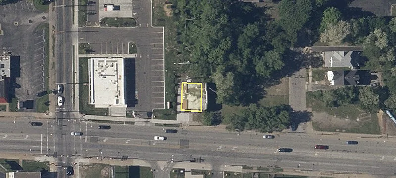 Prime Corner Lot Near Clinic