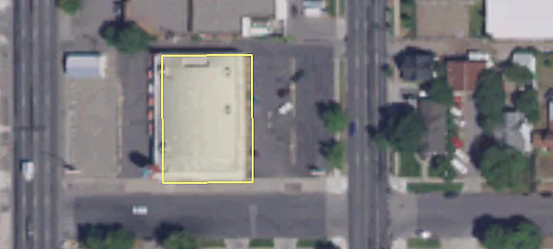 High-Traffic Land in Retail Corridor