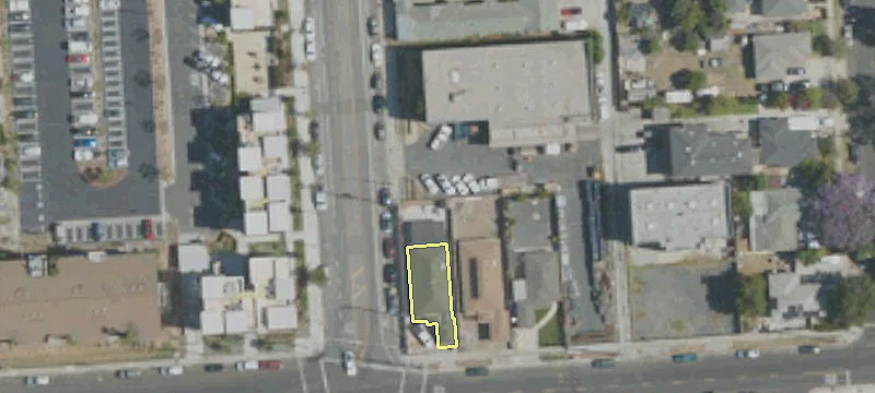 Wilmington Warehouse with Mezzanine Office