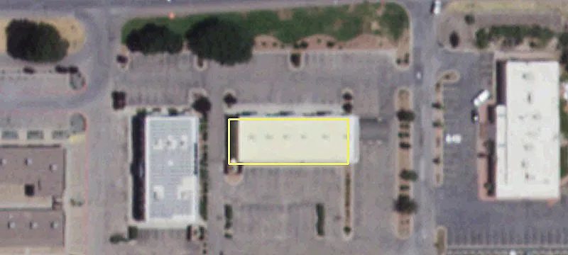 Retail Space in Santa Teresa