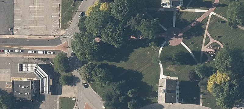 Commercial Land Near Retail