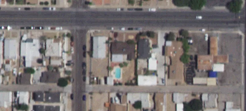 Retail Space on Yandell Drive
